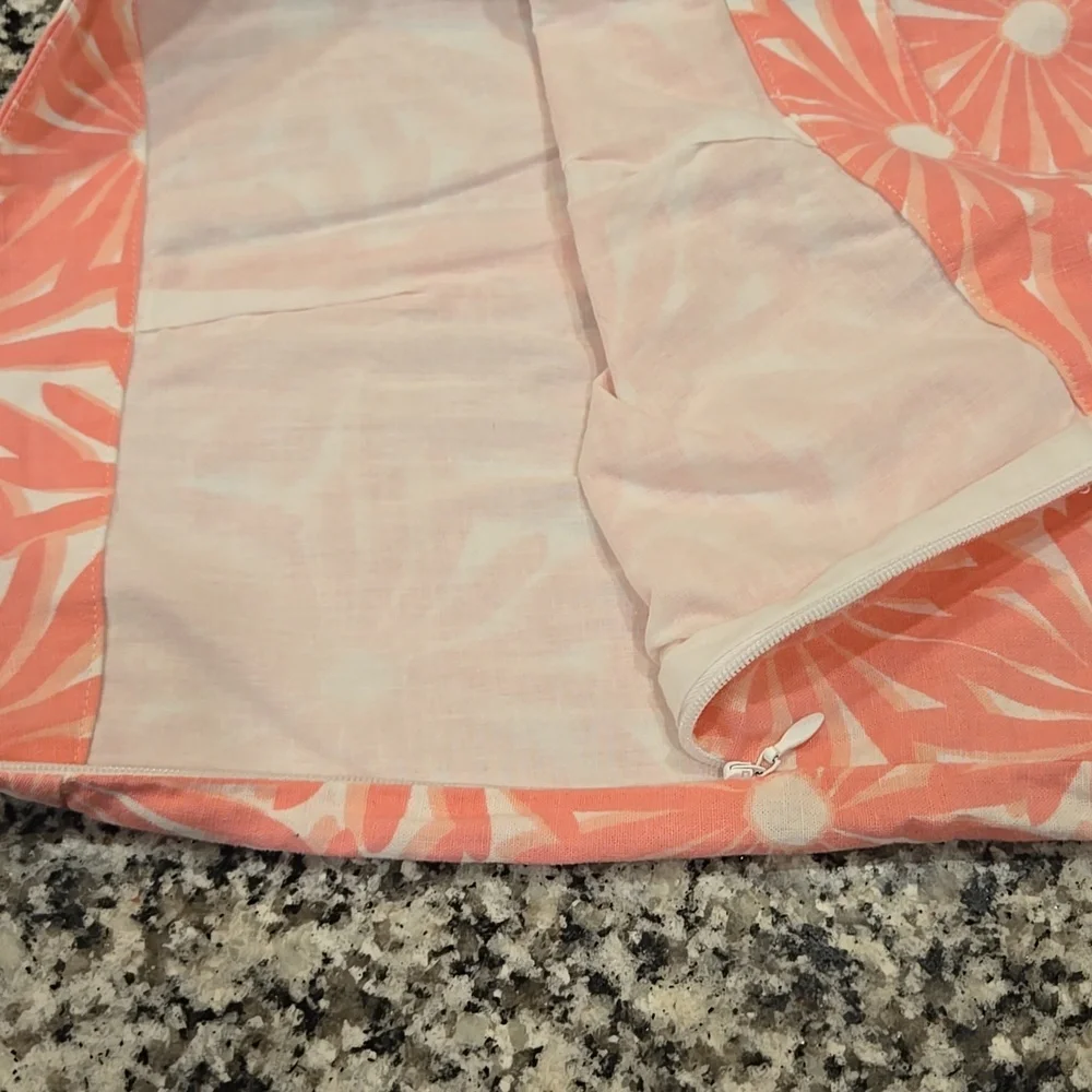 VINEYARD VINES BY SHEP & IAN PINK AND WHITE 